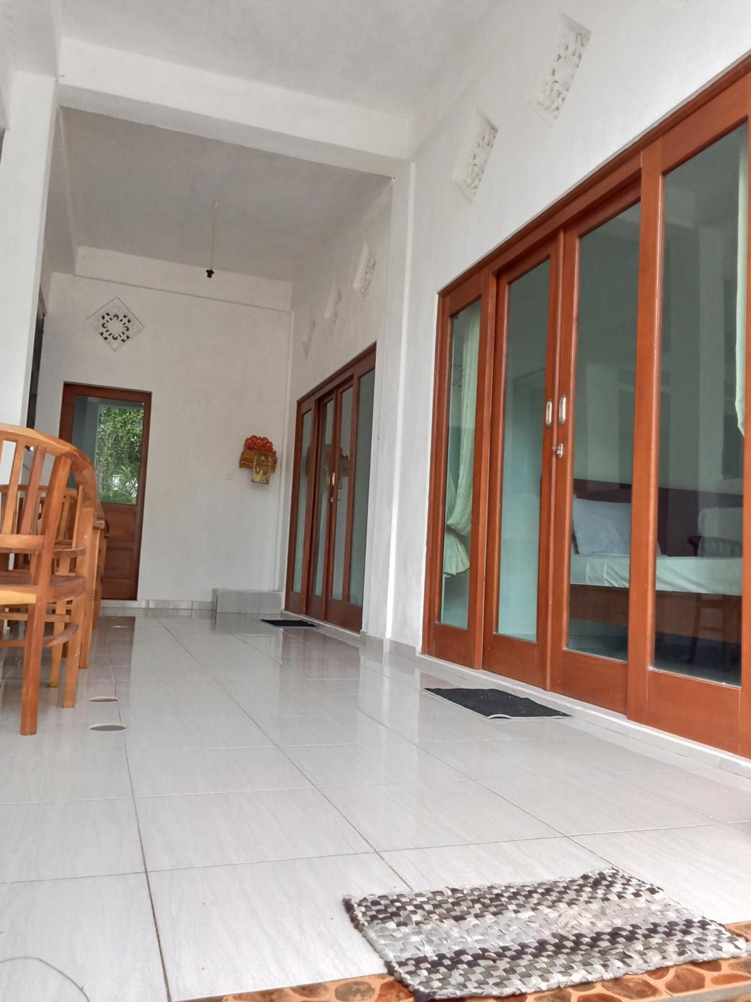 Komang Homestay Amed Екстериор снимка