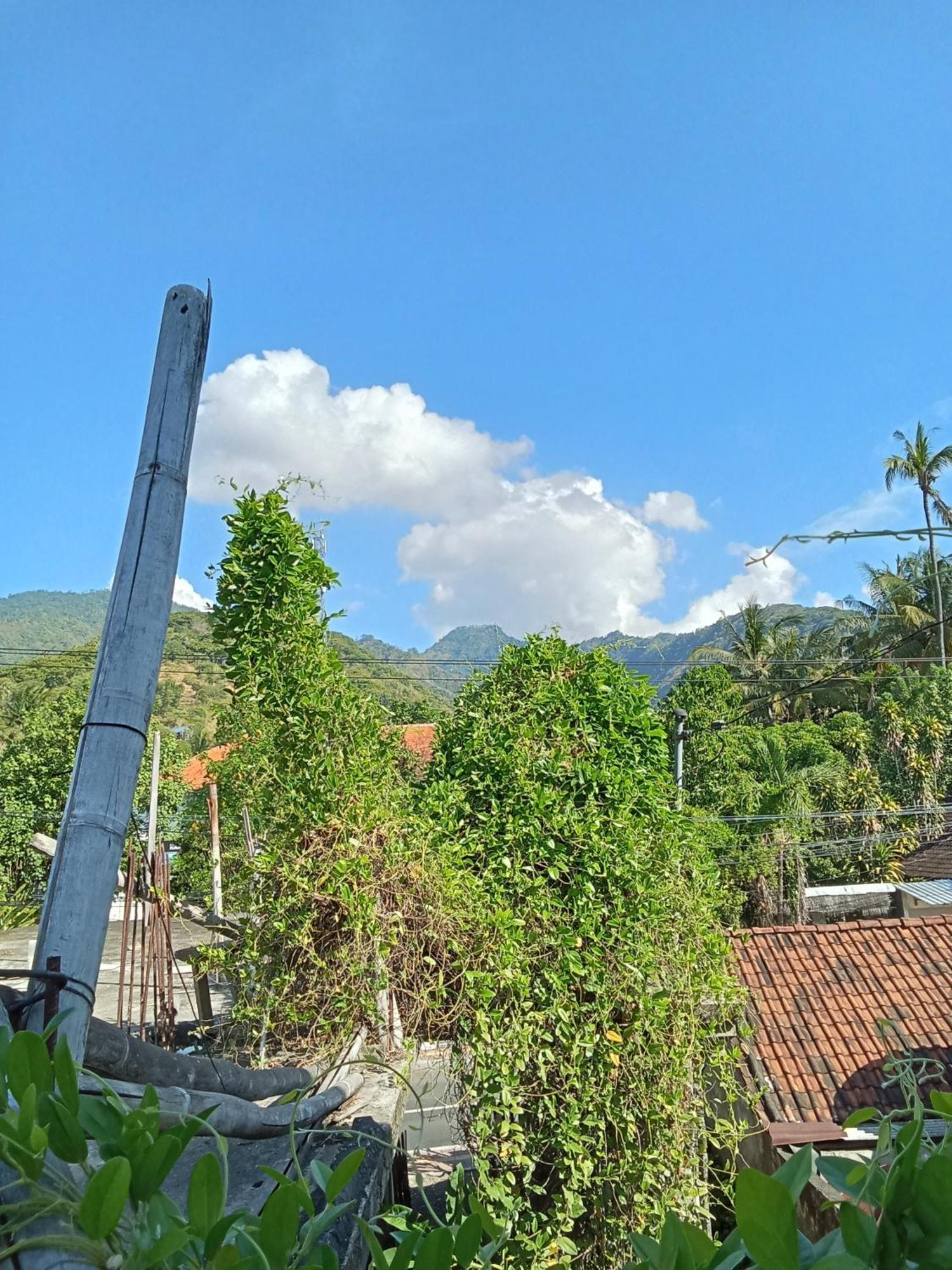Komang Homestay Amed Екстериор снимка